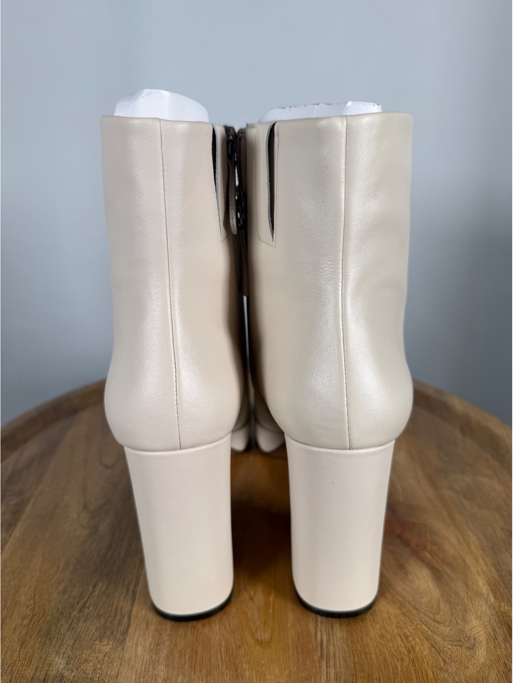 NWB Linea Paolo Winslow Cream Leather Platform Block Heel Ankle Boots Size 9 - Picture 6 of 10